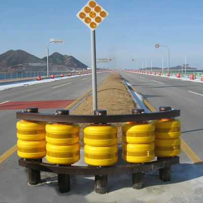 高速道路道路安全のための鉄鋼ガードレールロールバリアとISO認定輸出業者