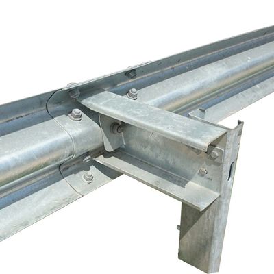 Cポスト ISO9001 2008 認証付きの熱浸しガルバニズされた高速道路護線