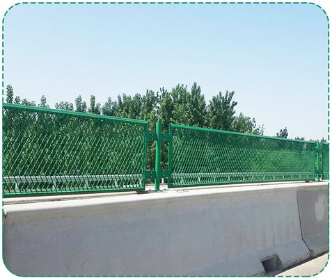 道路のためのフラット化された拡張金属ワイヤ網のフェンス 防光橋 防光網
