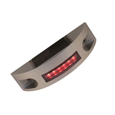 アルミニウム 安全 半円 赤いLEDの色配分のための猫の目 道路スタッド