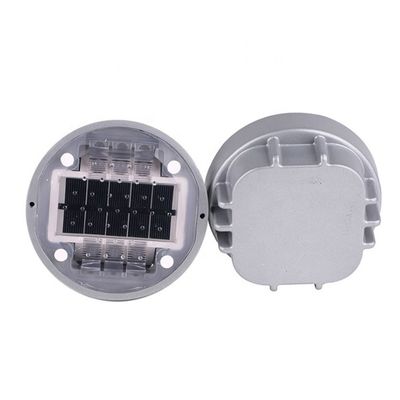 道路警報 太陽光発電のLED 組み込み太陽光道路スタッド 山東アルミ