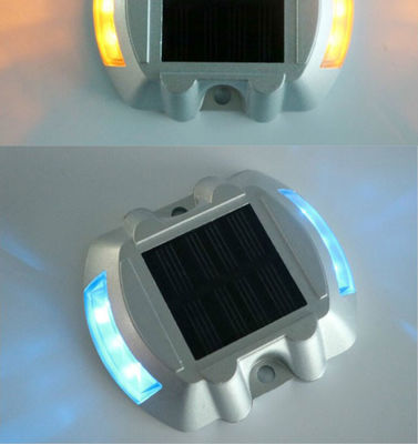 アルミPC 太陽光道路スタッド 赤色LED反射器と太陽光充電能力