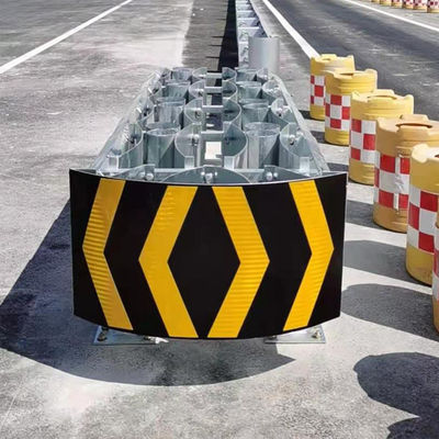 高速道路防護レールQ235 Q345のカスタマイズされた安価な交通障壁衝突クッション