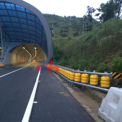 防腐Q235 Q345 高速道路安全運転用EVA回転バリアバレル
