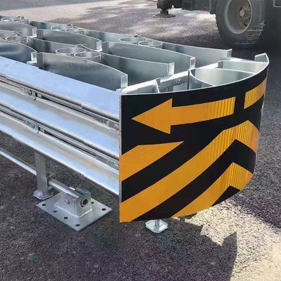 道路交通安全のための,電熱と粉末で覆われた衝突クッション障害物
