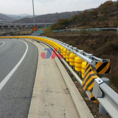 高密度鋼ローリングガードレイル 道路交通の安全のために熱浸し加熱