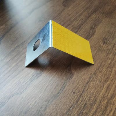 鋳造アルミニウム合金プラスチックボディ材料のアルミニウム道路標識反射器