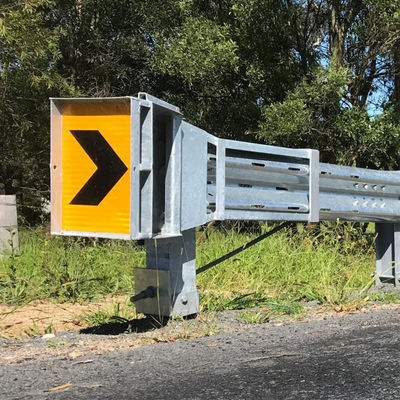 パーソナライズ されたガルバネイド 粉末 覆い 交通安全 固定 鉄鋼 SKT 高速道路 護線 端