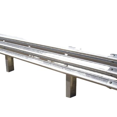550-600g/m2 亜鉛コーティング ホット ガルヴァナイズ 寒冷 ローリング AASHTO M180 W ビーム 高速道路ガードレール