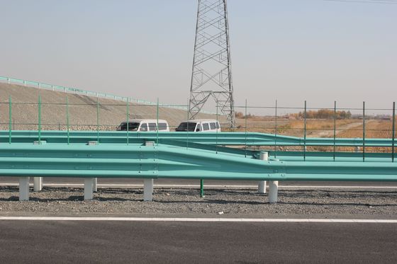 CE認証 亜鉛コーティング Q235 ホットディップ 熱電圧 高速道路 護線 鉄筋 交通障害