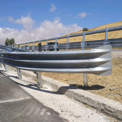 Q235 Q345 高速道路護線用の防腐鋼製の魚尾端末