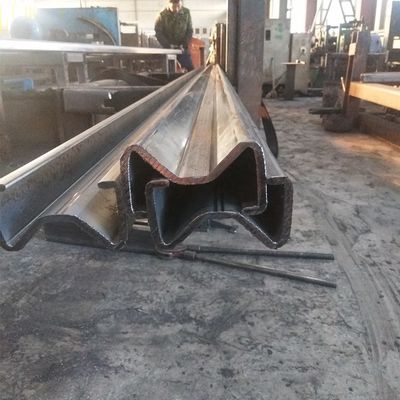 AASHTO M-180 道路建設用 熱浸し 鋳造 金属 護線 シグマ ポスト