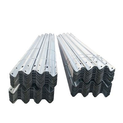 道路安全ガードレイル AASHTO M180 標準Q345/ASTM A36 ISO証明書