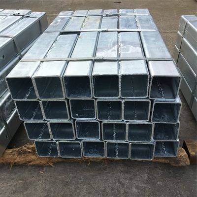 道路の警備フェンスポストのための,ガルバン化および粉末で覆われた金属の高速道路のガードレイル