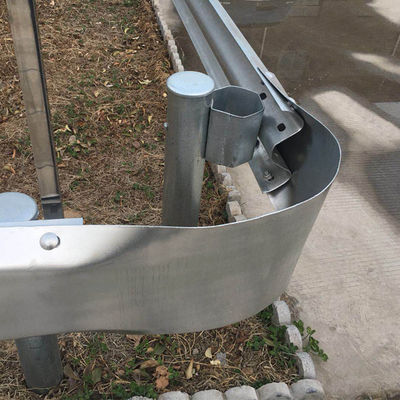 道路安全のために使用されたバッファエンド