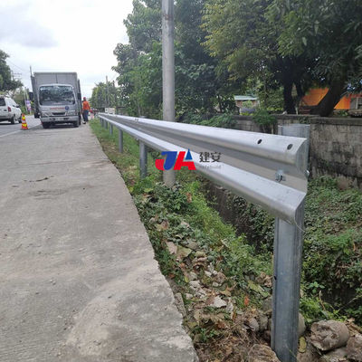 EN1317 N1 鉄筋フェンス 高速道路 護線 交通障害 2 波梁 衝突障害 カスタマイズ