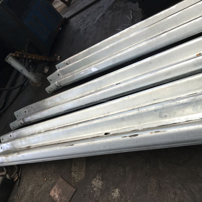 道路交通安全 CE/BV/ISO 認証付き熱熱電圧 W ビームガードレイル