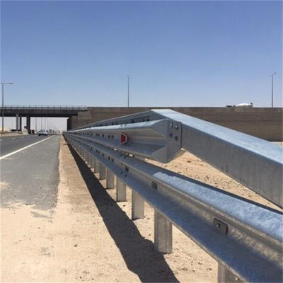 CE/BV/ISO 9001/ISO 14001/ISO 18001 証明書を持つ電磁波梁道路防護欄