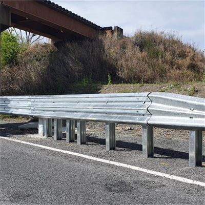 道路安全のために,カスタマイズされた熱電熱および冷式ロール鋼の道路護線