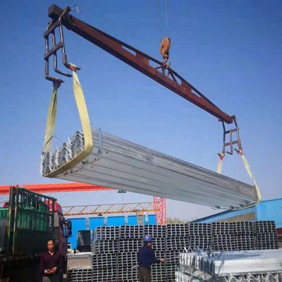 Q235 Q345 鉄鋼製のガルバン化粉末で覆われた道路護線
