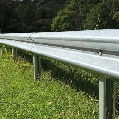 カスタマイズされたホットディップガルバン化鋼鉄 交通障壁 高速道路 護線 色のコーティング Q235